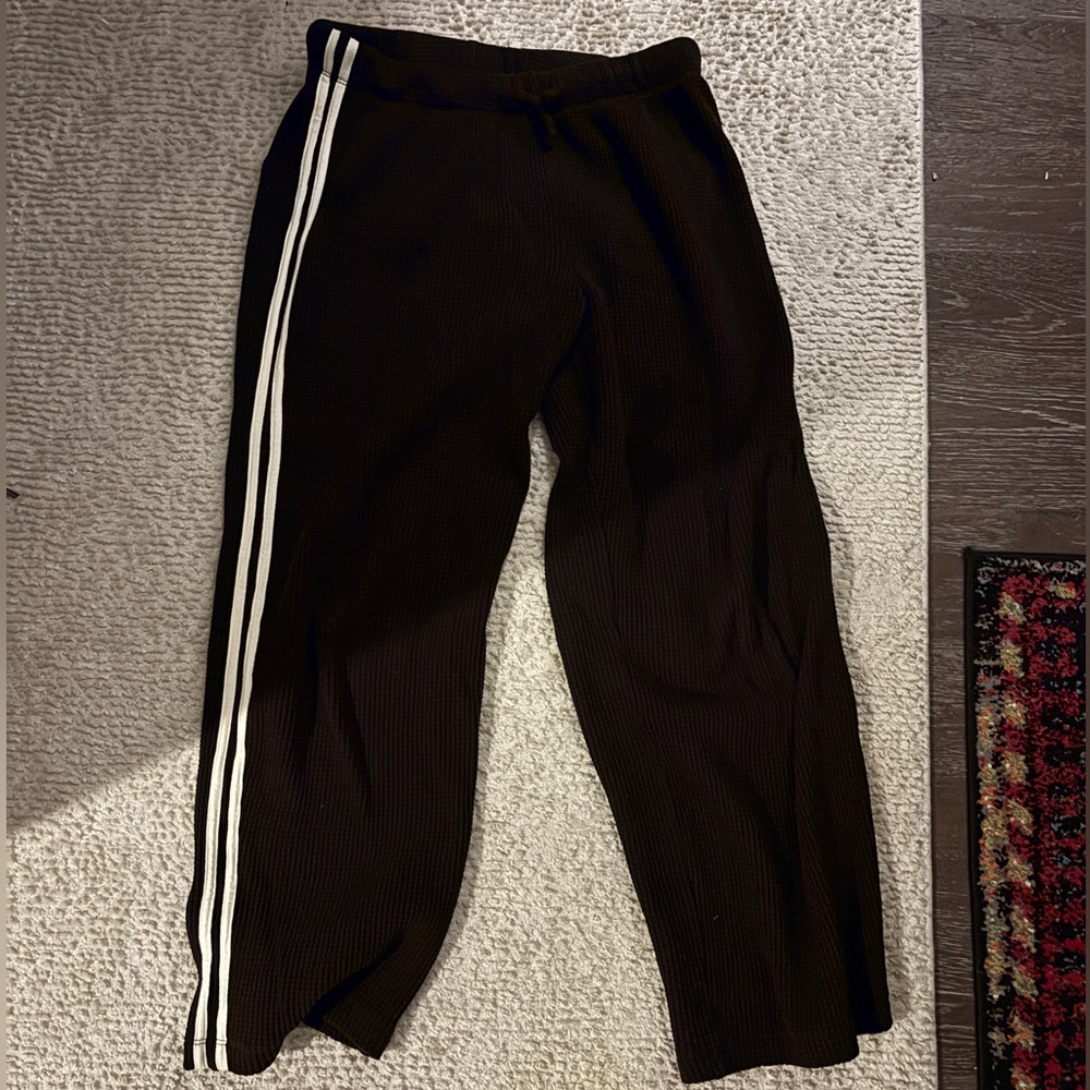 DONNI The Thermal Crop Stripe Pant Color:
Espresso - Picture 5 of 7